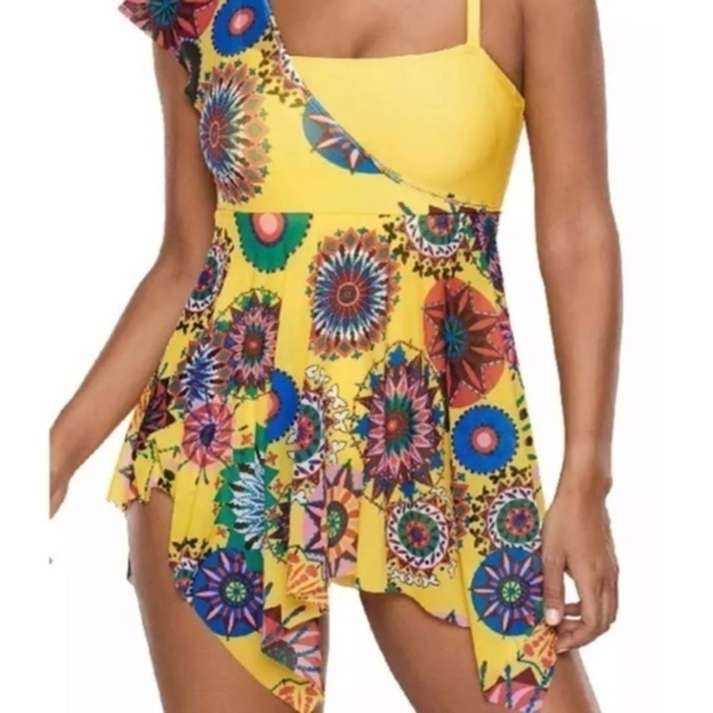 ONE PIECE YELLOW SWIMSUIT